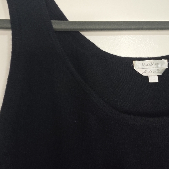 Max Mara Made in Italy Wool Cashmere Black Sweater Vest soft Neutral Quiet luxur - Picture 6 of 9